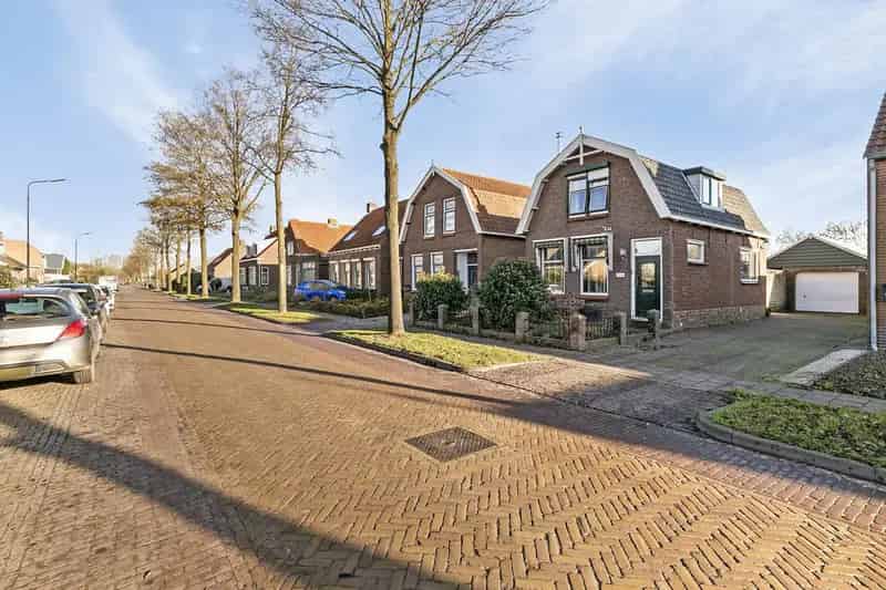 Vrijstaande woning 3 slaapkamers garage Driewegen
