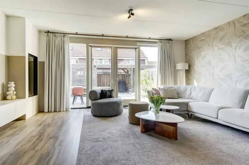 Huis te koop: Ruime gezinswoning 6 slaapkamers Elst