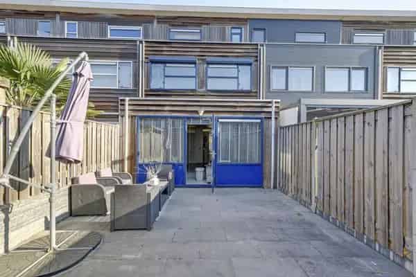 Ruime 4-kamer Eengezinswoning Tussenwater
