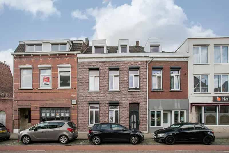 Beleggingspand Venlo 7 Units 3 Garages Herontwikkeling