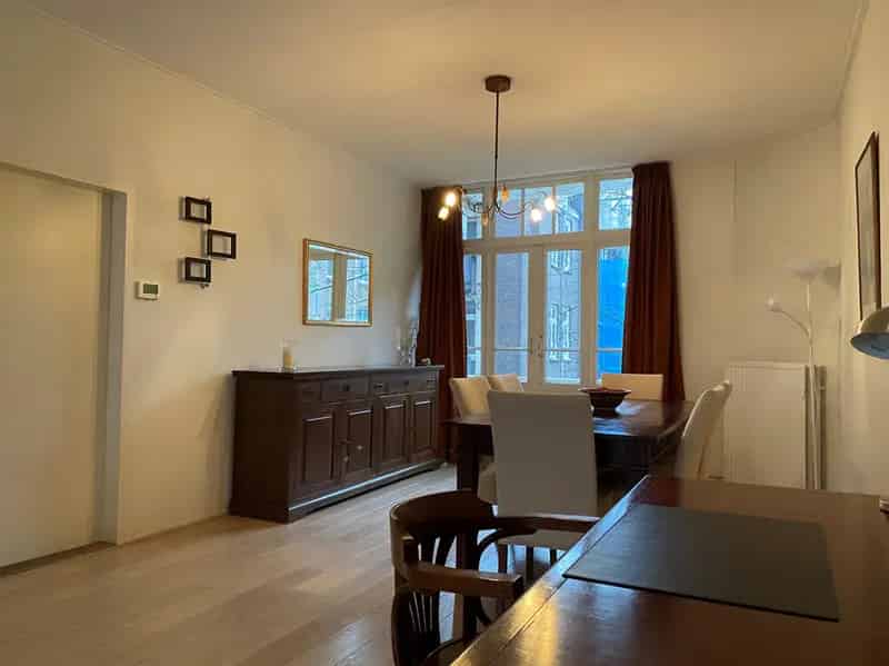 Gemeubileerd 3-kamer appartement Vondelpark Amsterdam