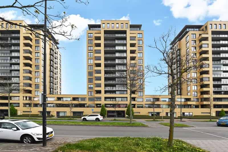 Appartement 120m2 Rijswijk 3 slaapkamers 2 balkons Parkeerplaats