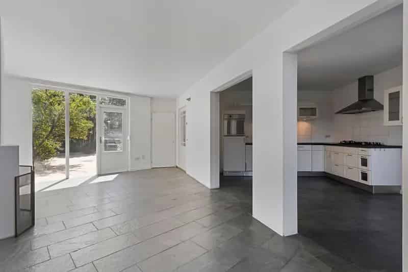 Huis te koop Almere: 6 Slaapkamers, Royale Gezinswoning 142m²