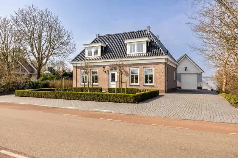 Moderne Vrijstaande Woning Aan Het Water Nabij Purmerend En Amsterdam