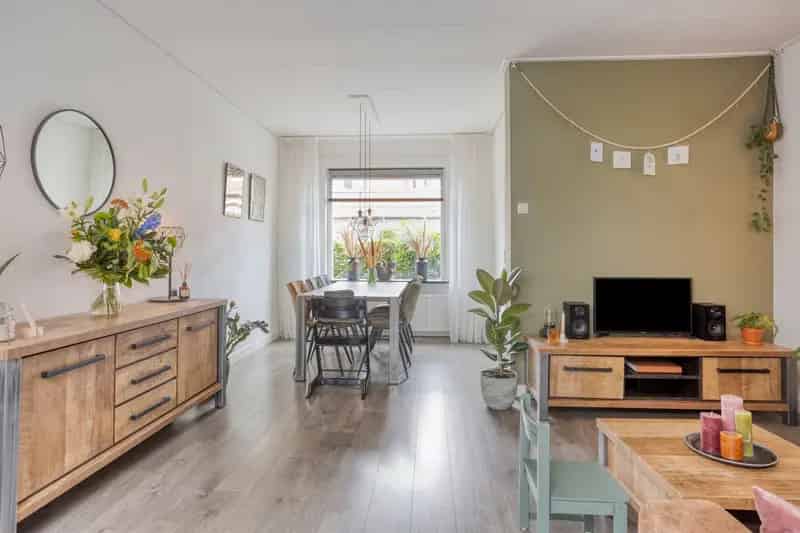 Gezinswoning Deventer 3 slaapkamers tuin moderne keuken
