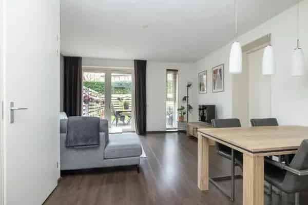 Instapklare Hoekwoning Zuidwolde 4 slaapkamers Garage Zonnepanelen