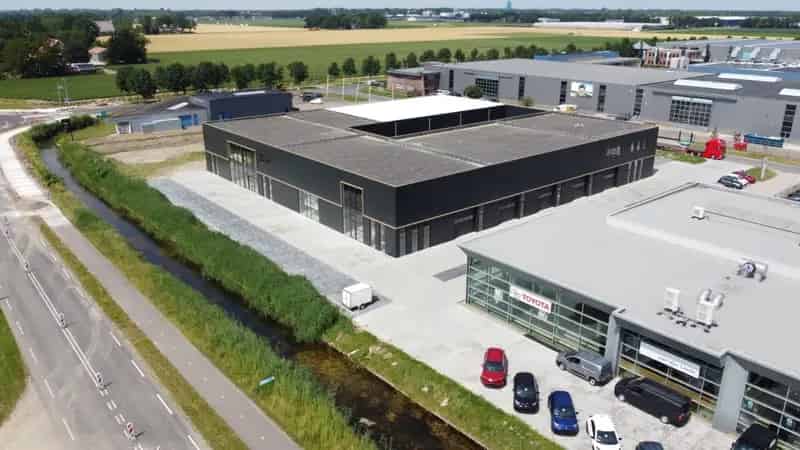 Bedrijfshal Emmeloord | Zoek bedrijfshallen te koop: Tinweg 8-E 8304 BP Emmeloord 