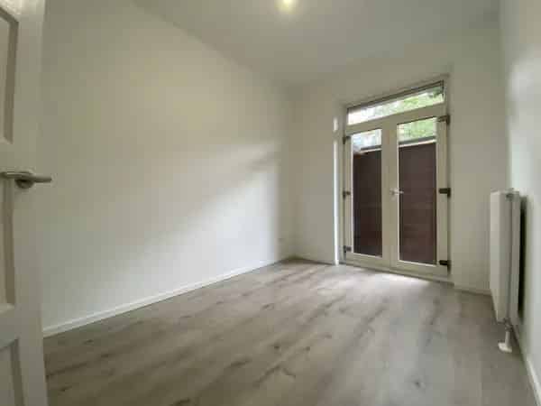 Te Huur: Gerenoveerde Parterrewoning Bezuidenhout Den Haag