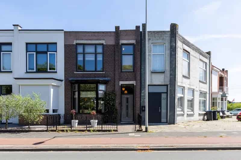 Gericht op starters en gezinnen: gerenoveerde woning Bergen op Zoom