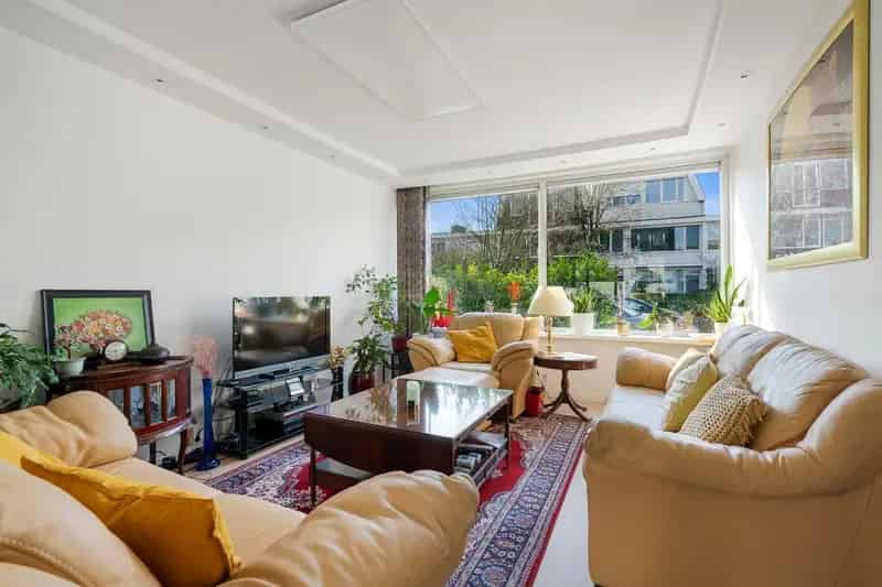 Huis te koop Amstelveen 6 slaapkamers 2 badkamers 163m2