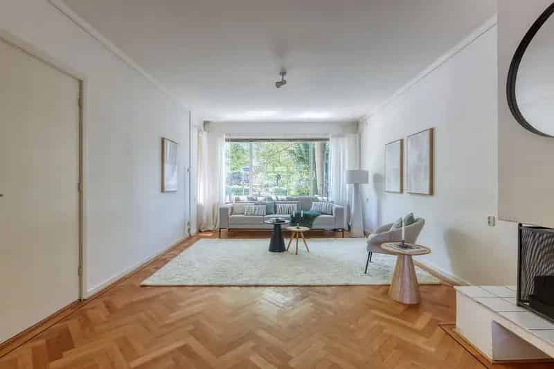 Herenhuis Wassenaar 7 slaapkamers 2 badkamers grote tuin