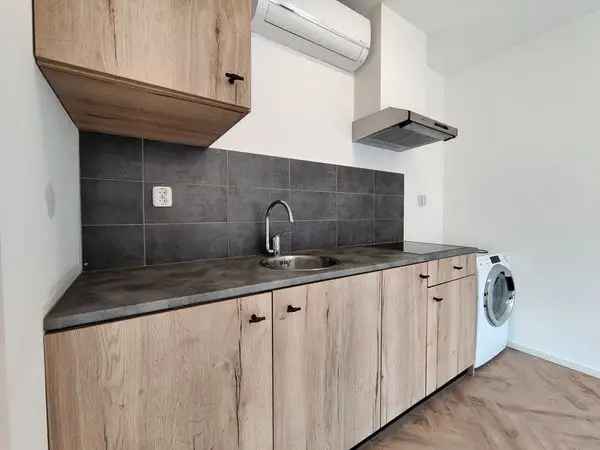 Studio appartement Braakhuizen Zuid te huur