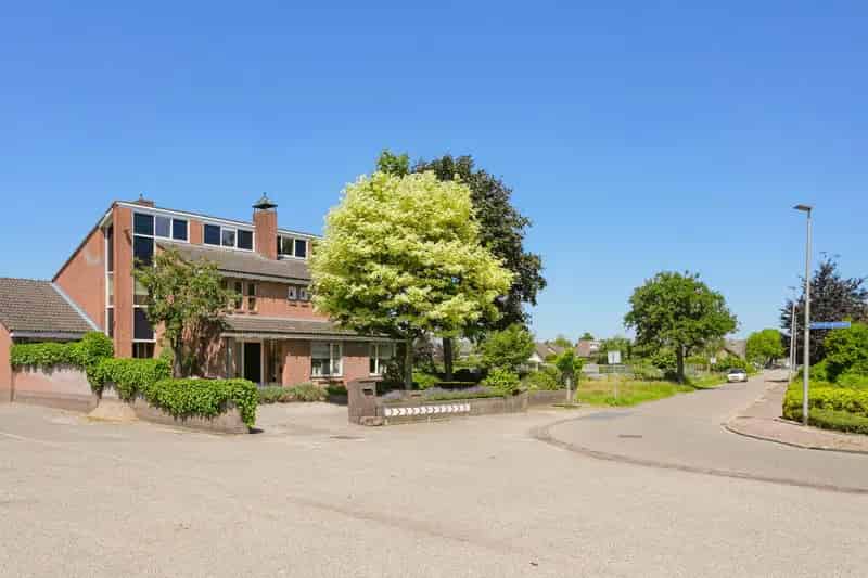 Luxe Villa Elshout 300m2 5 slaapkamers Zwembad