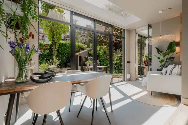 Appartement te koop Amsterdam Rivierenbuurt 3 slaapkamers tuin