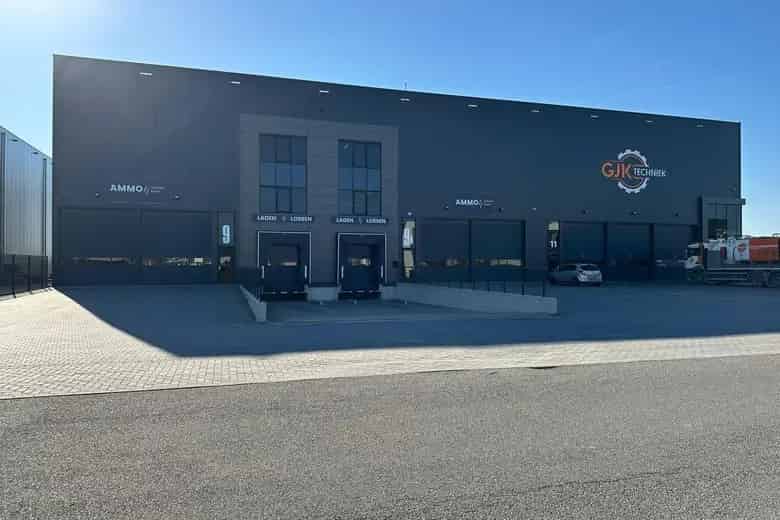 100 - 2.100 m2 bedrijfsruimte te huur in Veen