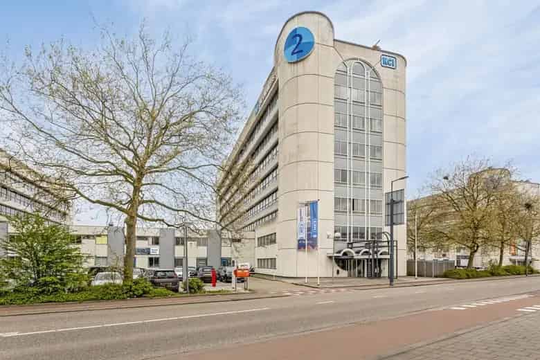 353-920 m2 Kantoorruimte te Huur Schiedam