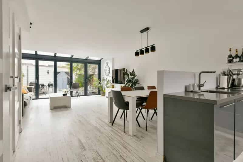Huis te koop Ouderkerk aan de Amstel 5 slaapkamers 134m2 gerenoveerd