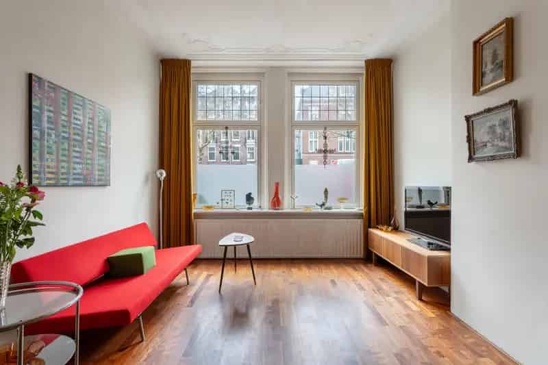 Rotterdam Middelland Henegouwerlaan: Dubbele Benedenwoning 156m²
