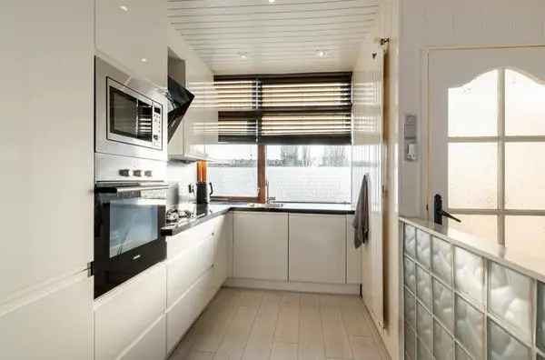 4 Kamer Maisonnette Woning Opknap Project Moderne Keuken Balkon Tuin