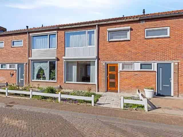 Te koop: Starterswoning Arnemuiden 71.5m2 tuin bergingen