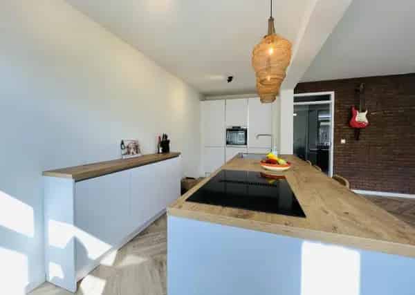 Ruim appartement Muiden 101m2 nabij gracht