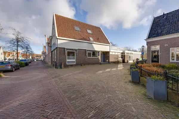 Grachtenpand De Rijp 185m2 3 slaapkamers Dakterras