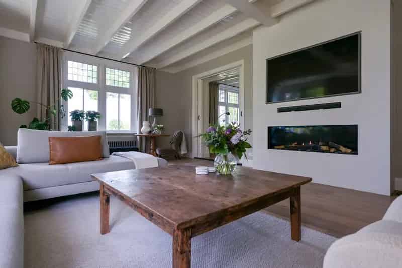 Rietgedekte Woonboerderij Veluwse Natuur 359m2 5 Slaapkamers