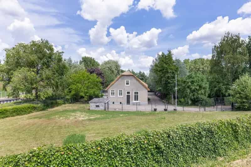Monumentale Woonboerderij Rotterdam Binnenzwembad Paardenstallen