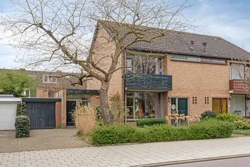 Royale 2 1 Kapwoning Zaltbommel Vrij Uitzicht 4 slaapkamers