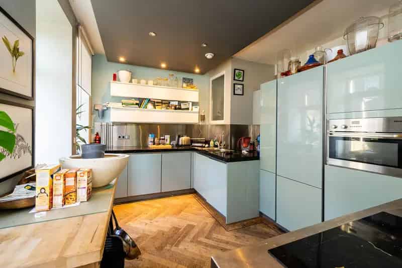 5-Laagse Tussenwoning Rotterdam 262m2 4 Balkons 2 Keukens
