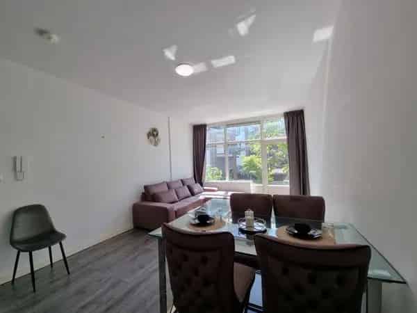 Gemeubileerd 2-Kamer Appartement Rotterdam