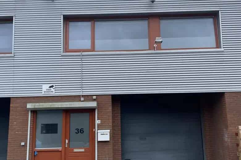 70m2 Bedrijfsruimte te Huur Almere Poort