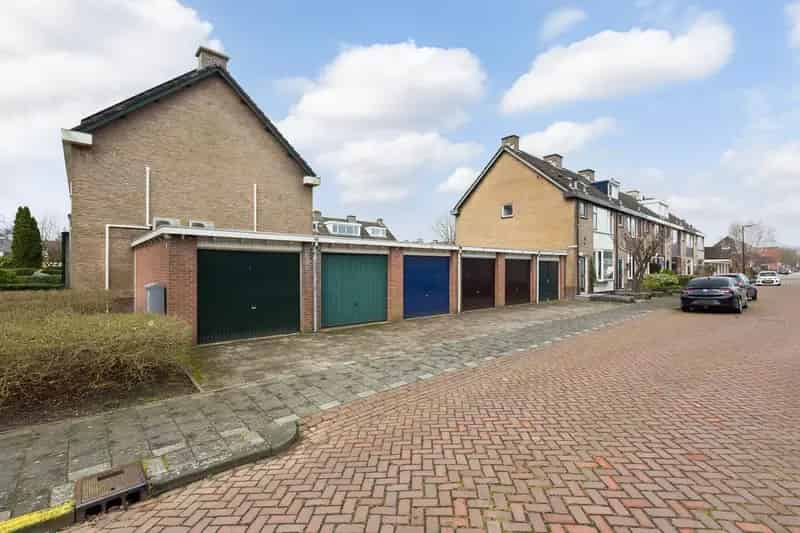 Garage te koop Buizerdstraat Maassluis