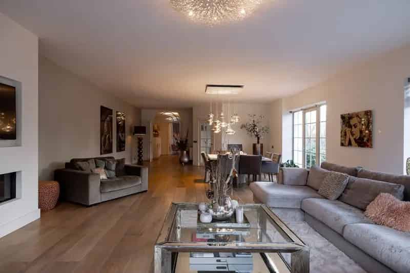 Halfvrijstaand Landhuis s Gravenweg Capelle aan den IJssel
