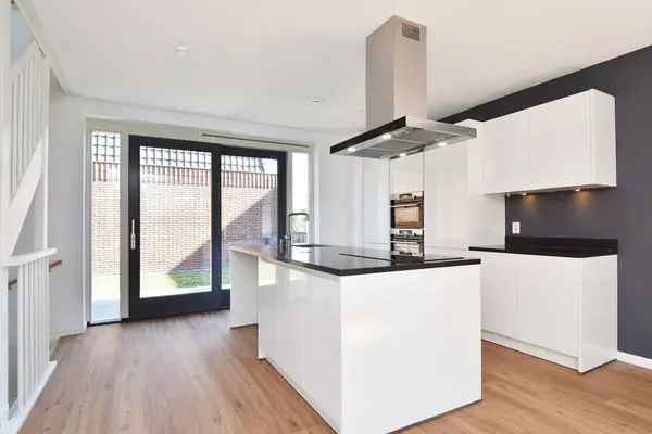 Moderne Maisonnette Leidschendam Centrum 4 slaapkamers 2 badkamers