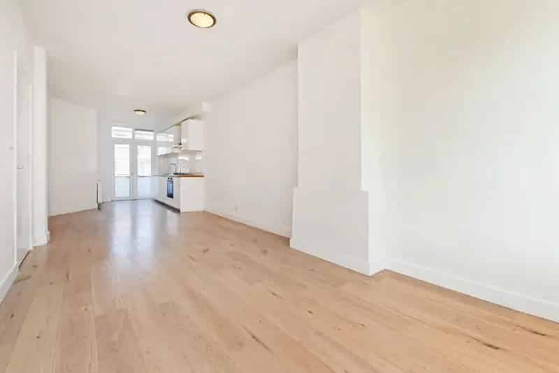 3 Kamer Appartement Laakkwartier 67m2 2 Balkons