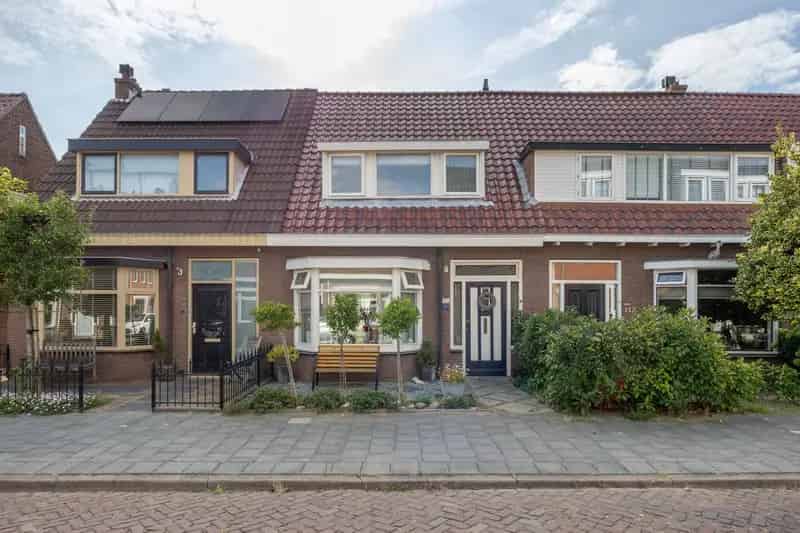 Huis te koop: Heemskerkerweg 115 1945 TD Beverwijk | Funda
