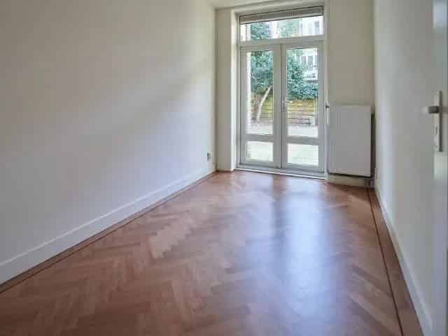 Benedenhuis 90m2 Watergraafsmeer 3 slaapkamers tuin