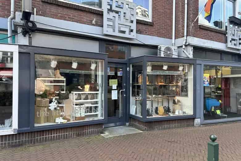 55m2 Winkelruimte te Huur Vlaardingen Centrum