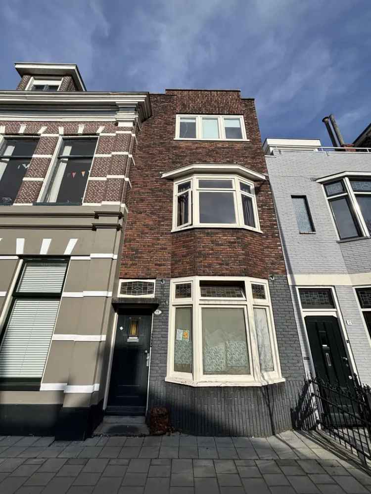 Kamer Nieuwe Boteringestraat 15m2 per 1 april