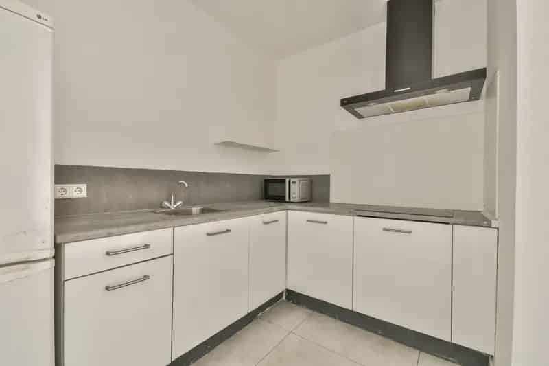 Grote benedenwoning 4 slaapkamers Velsen Noord