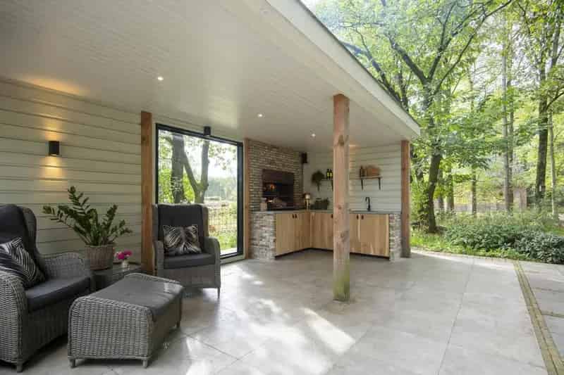 Jaren 30 Pastoriewoning Kootwijk  5 slaapkamers Bosrijke ligging