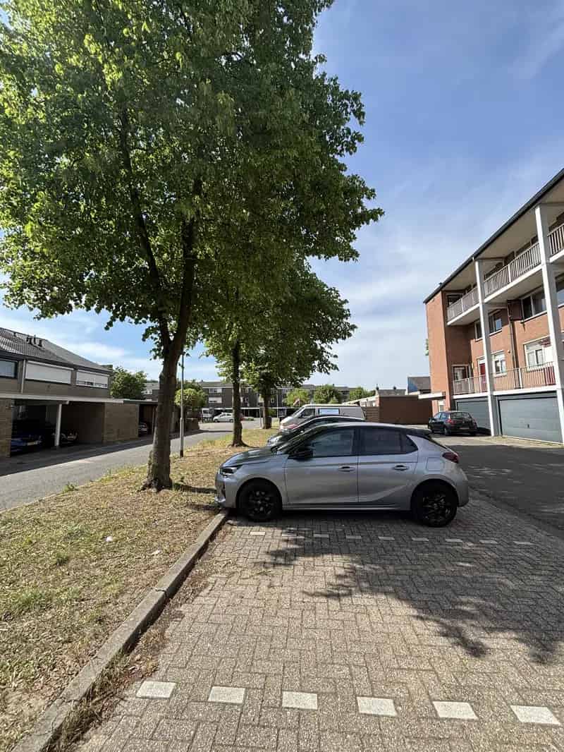Maisonnette Woning Rustige Boomrijke Omgeving Nabij OV
