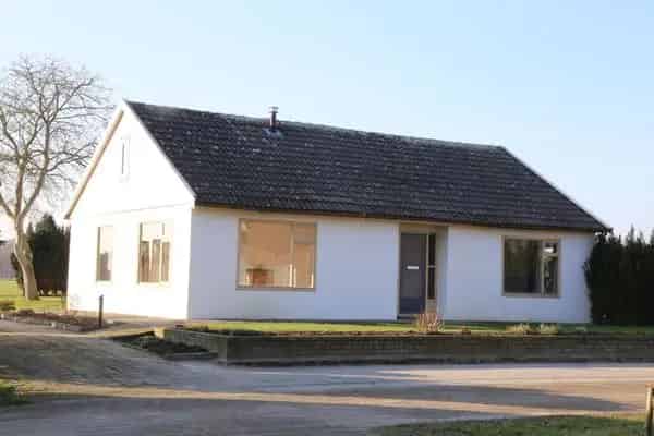 Vrijstaand Woonhuis Grote Hoeklocatie 1905m2  Moderne Keuken Badkamer