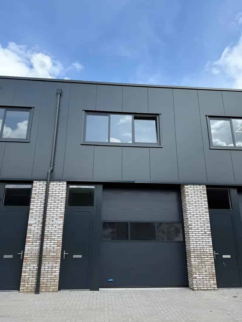 Bedrijfshal te Huur 's-Heerenberg 100m²