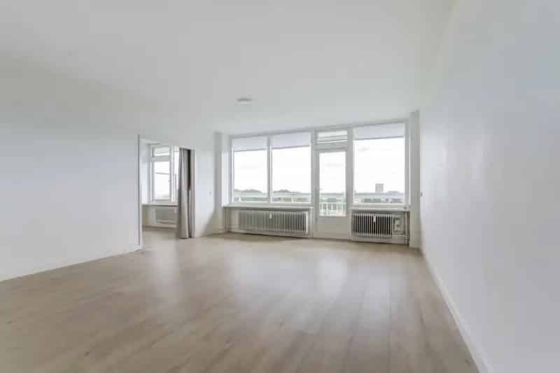 5 Kamer Appartement Amersfoort  Volledig gerenoveerd