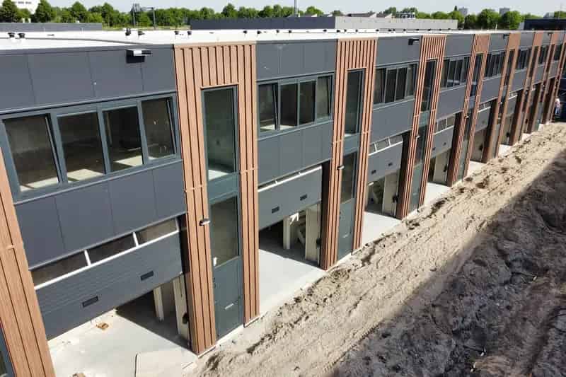 Bedrijfshal te Huur Zoetermeer Goudstraat 1-12