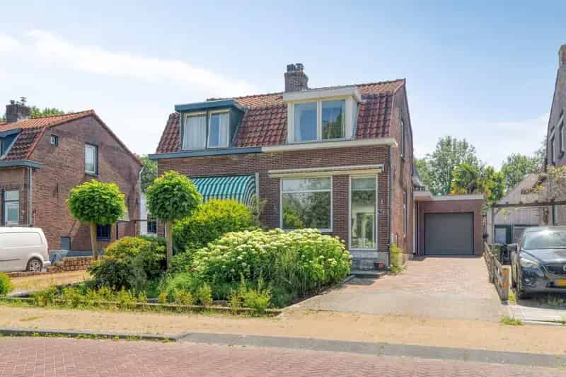 2 Onder 1 Kapwoning Schollebos Ringvaart Capelle aan den IJssel