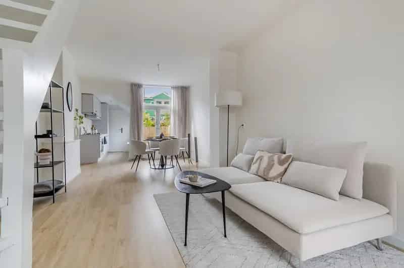 Huis te koop Zaandam Reigerstraat: gerenoveerde tussenwoning 66m2
