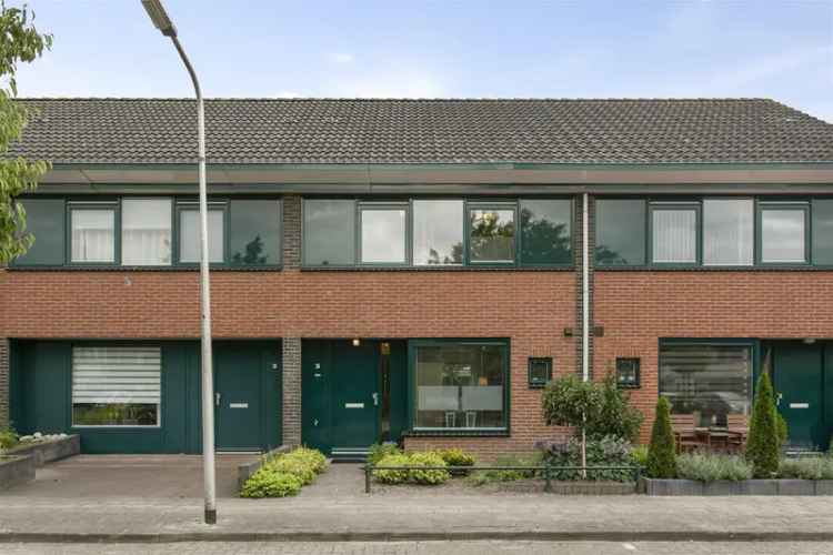 3 Slaapkamers Tussenwoning Hoogeveen Co-ouders Tijdelijke Bewoning